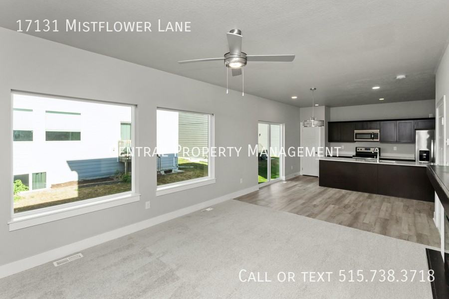 17131 Mistflower Ln - Photo 4 of 19