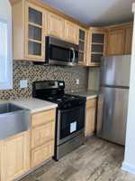 featured image of 914 West 81st Street