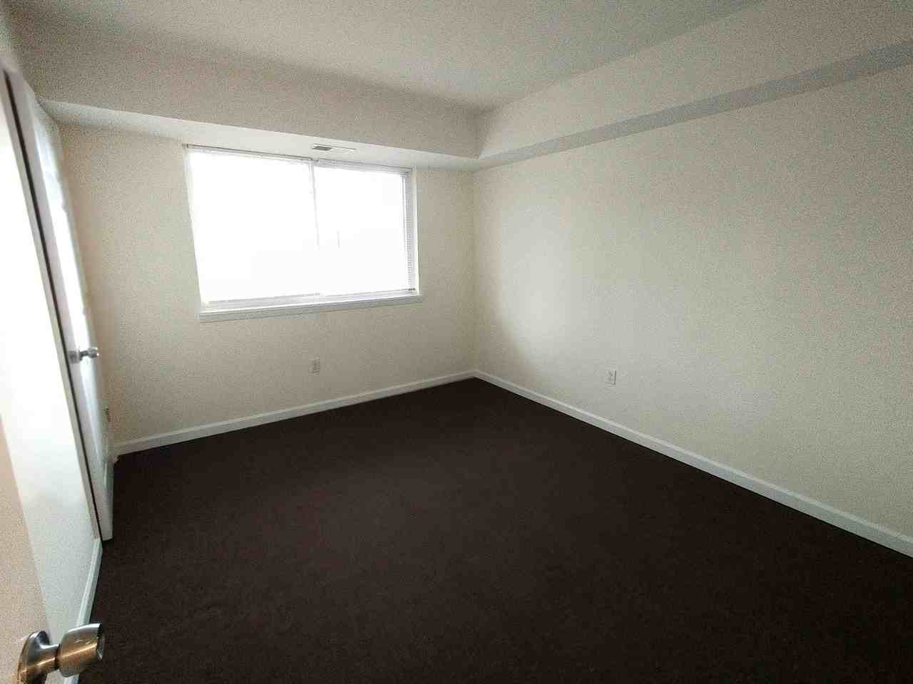 5001 Midwood Ave #D1 - Photo 5 of 18