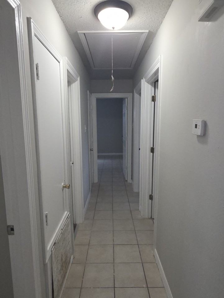 2607 Tupelo St #2607 - Photo 6 of 13