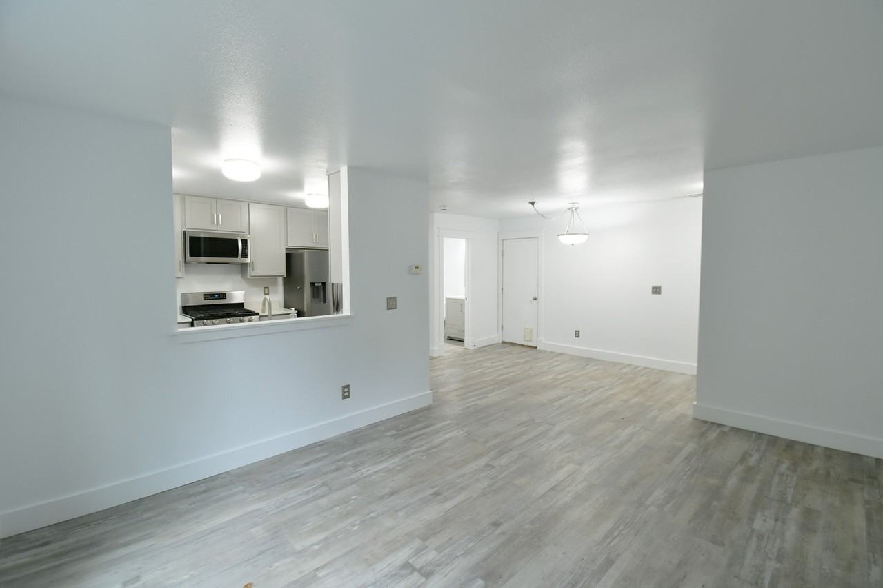 2430 106th Dr Se #NA - Photo 3 of 18