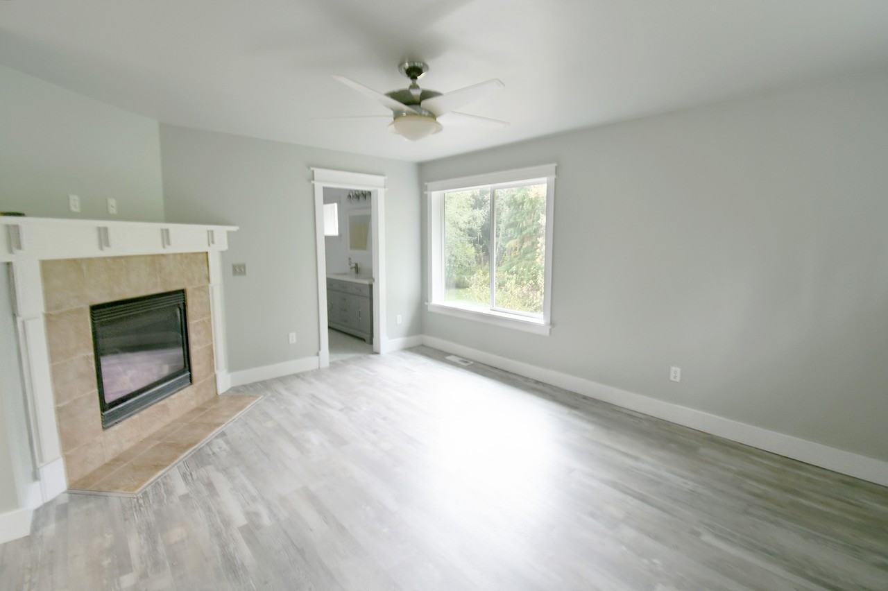 2430 106th Dr Se #NA - Photo 7 of 18