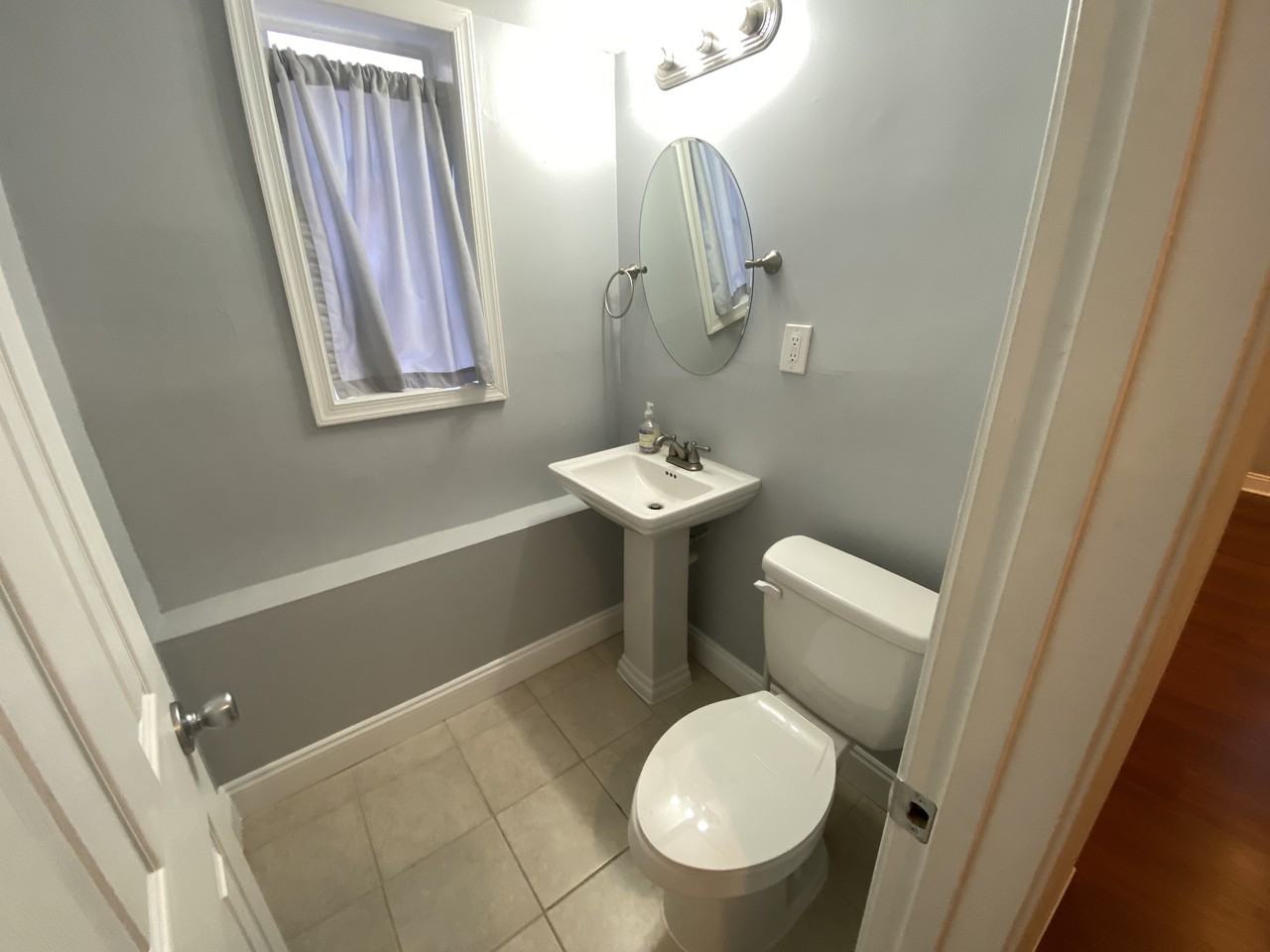 337 54th St Ne #A - Photo 3 of 15