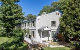 133 Hammershire Rd #C - Photo 1 of 1