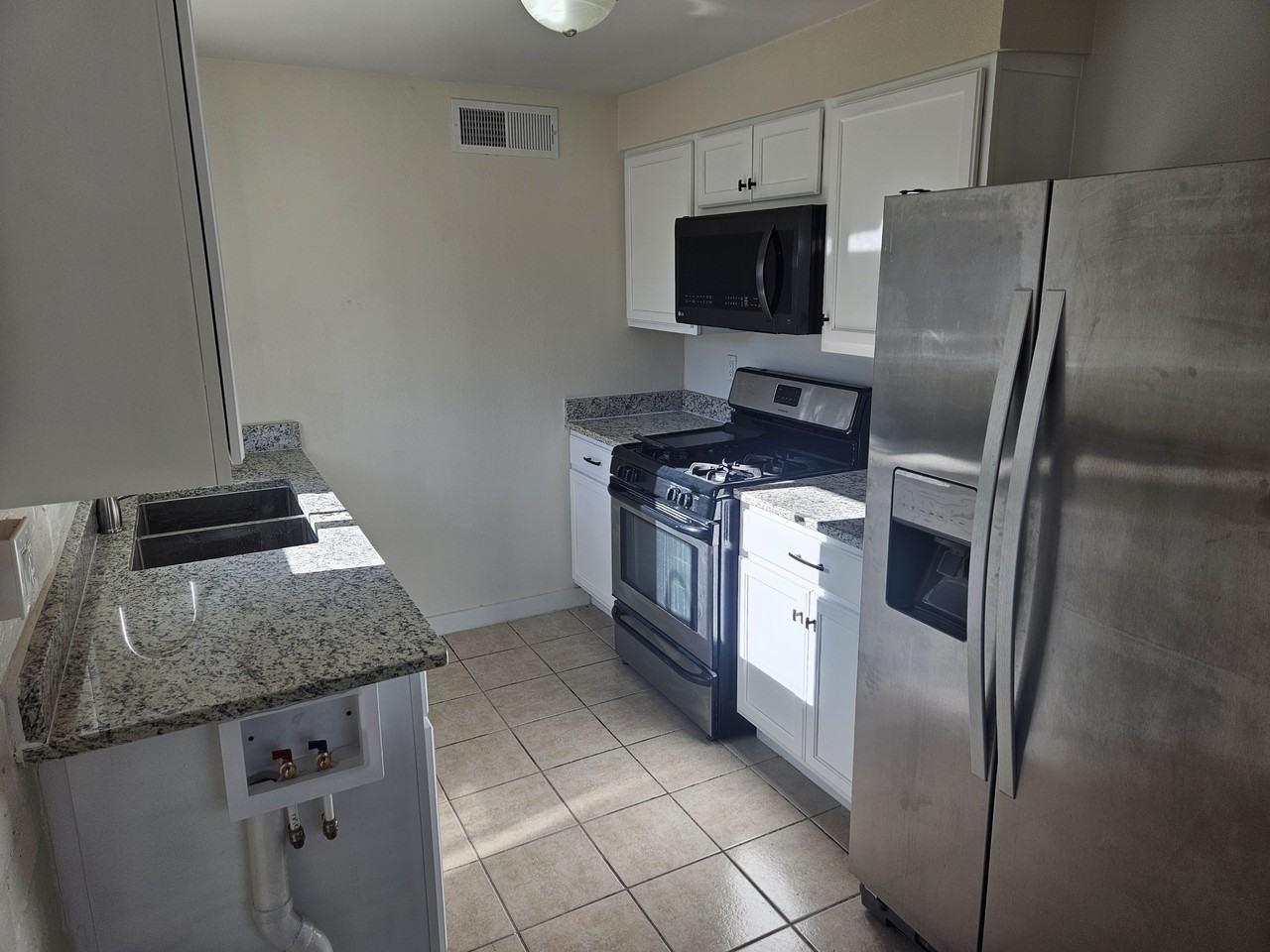 11224 Wharf Cove Dr #A - Photo 2 of 19