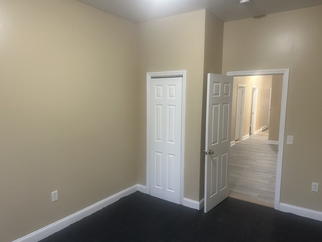 171 Seymour Ave #1 - Photo 6 of 18