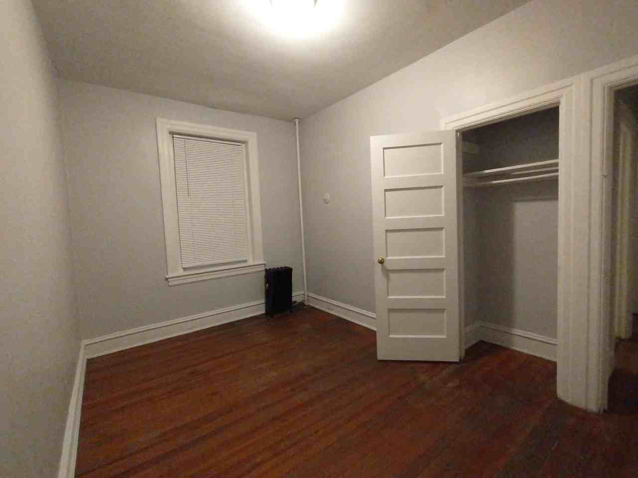 307 Dolphin St #3C - Photo 4 of 14