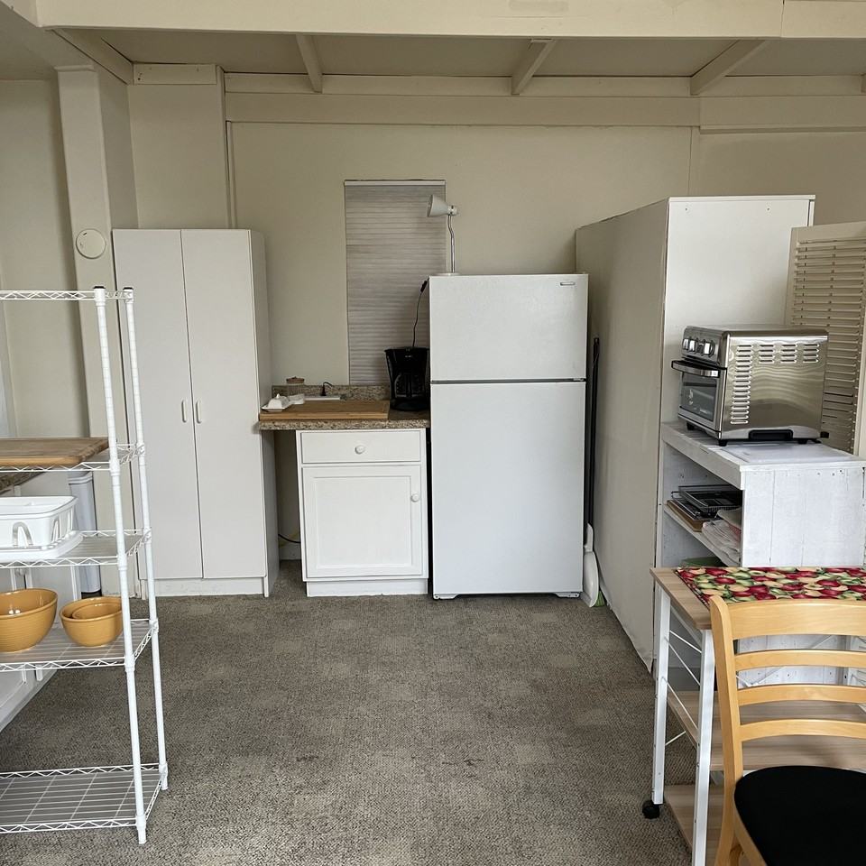 1309 D Street #A - Photo 6 of 13