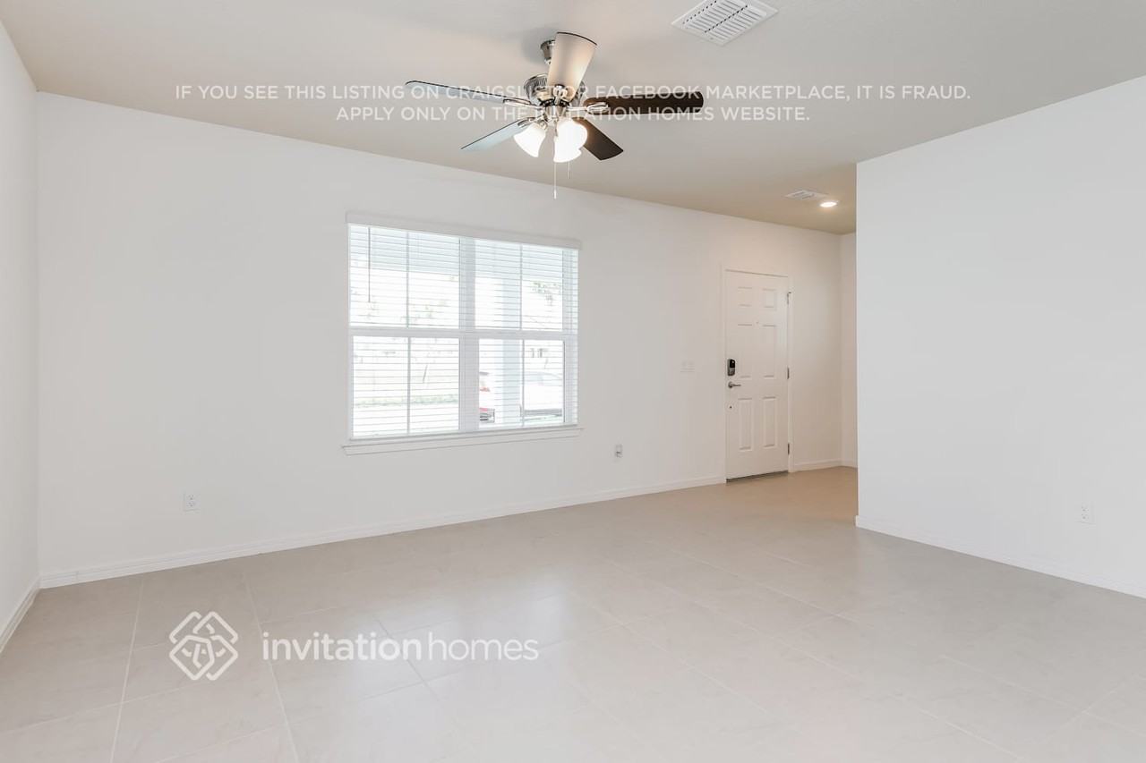 1911 Tohoqua Boulevard - Photo 5 of 26