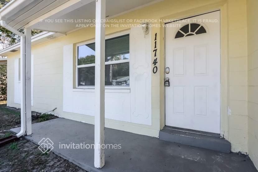 11740 129th Avenue North - Photo 3 of 22