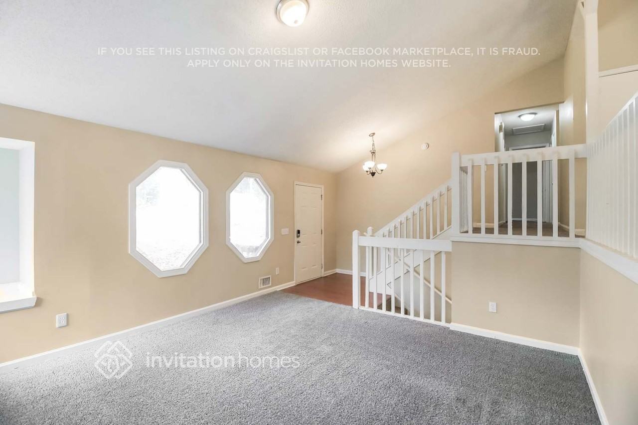 2821 Herron Cir - Photo 5 of 15