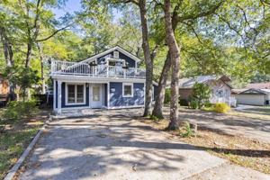 featured image of 2112 Brunswick Cir