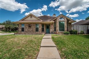 7002 Sun Wood Dr - Photo 1 of 1