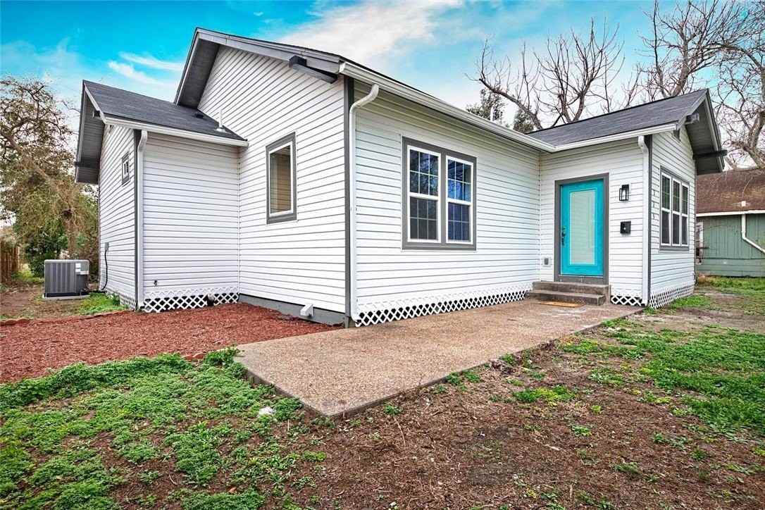 225 East Alice Avenue