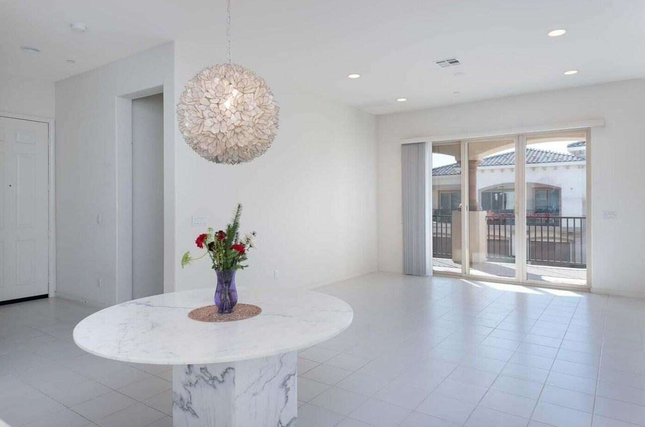 2609 Via Calderia - Photo 4 of 10