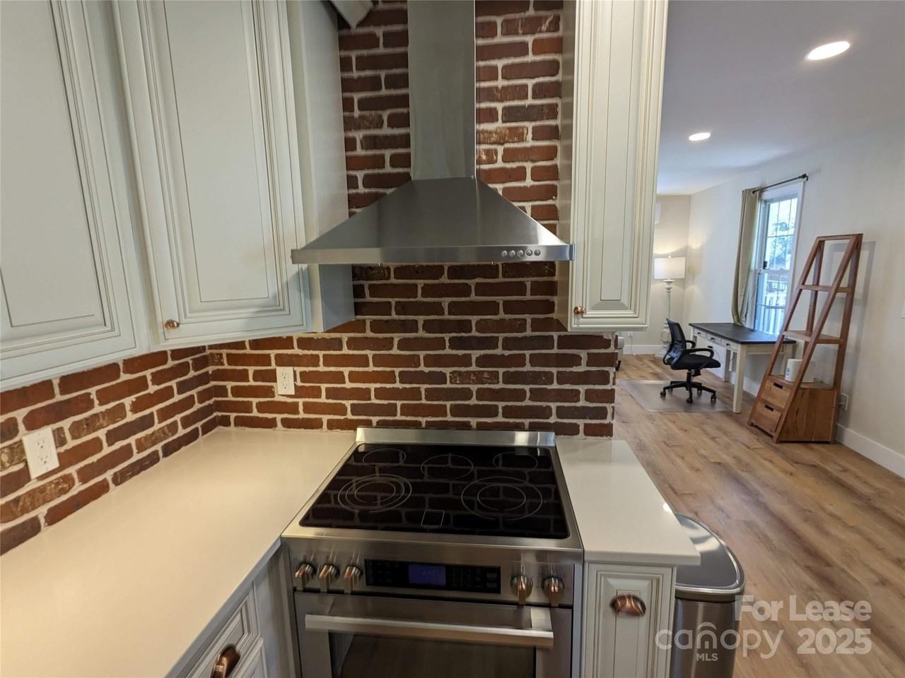 29 Woodrow Ave Unit 1 #1 - Photo 3 of 23