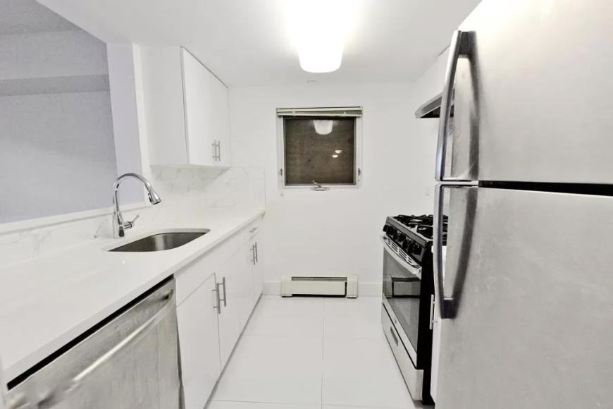 15 West 116th Street - Photo 2 of 8