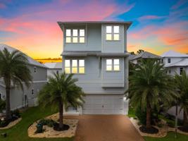 featured image of 79 Grande Pointe Dr S