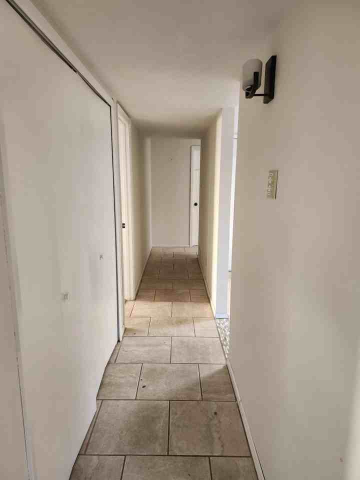 8805 Yankee Dr Ne - Photo 7 of 12