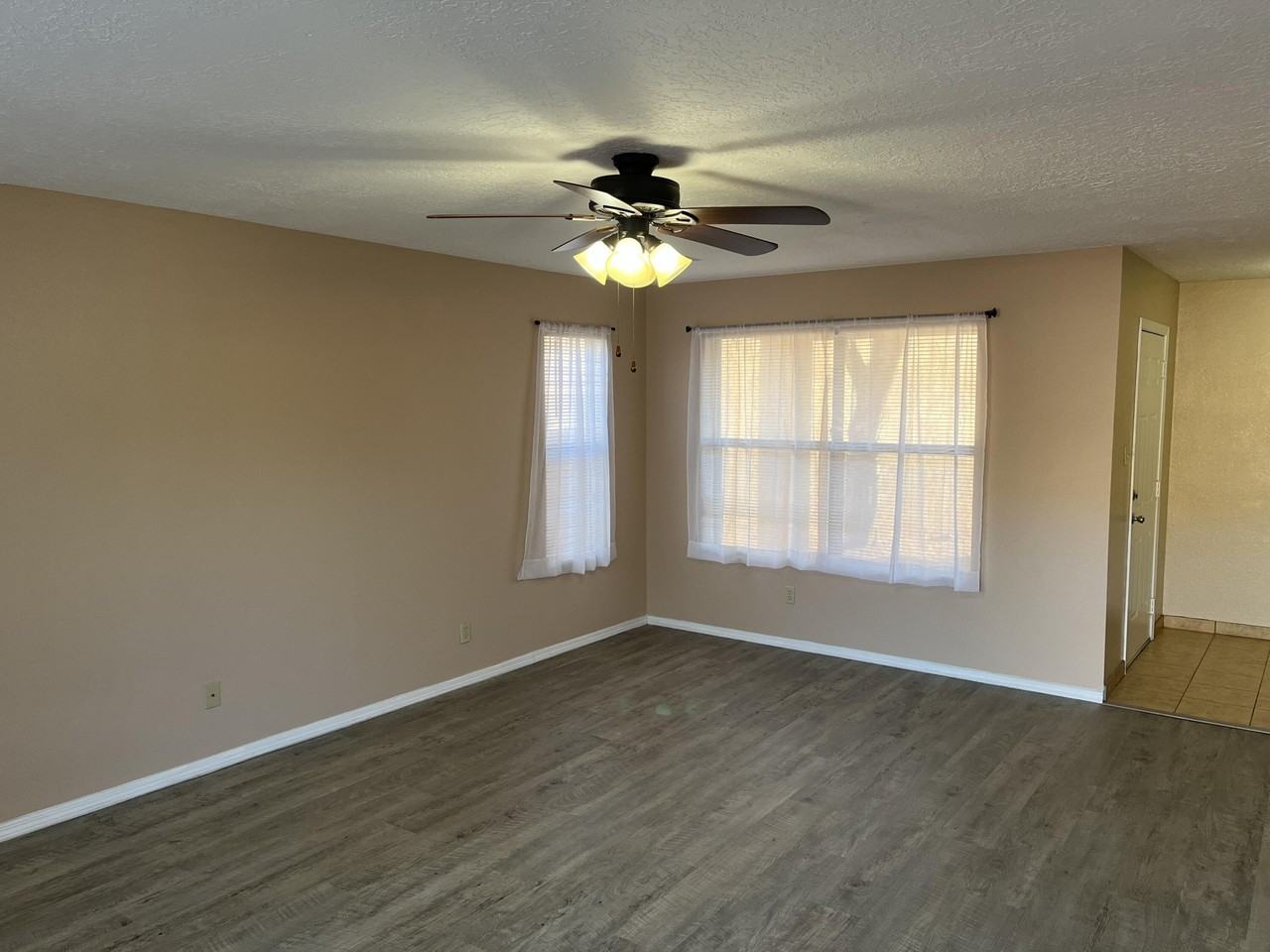 4985 Butte Pl Nw - Photo 4 of 25