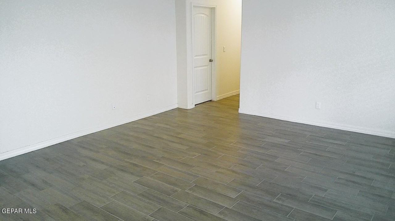 653 Paseo Dulce Ave - Photo 4 of 25