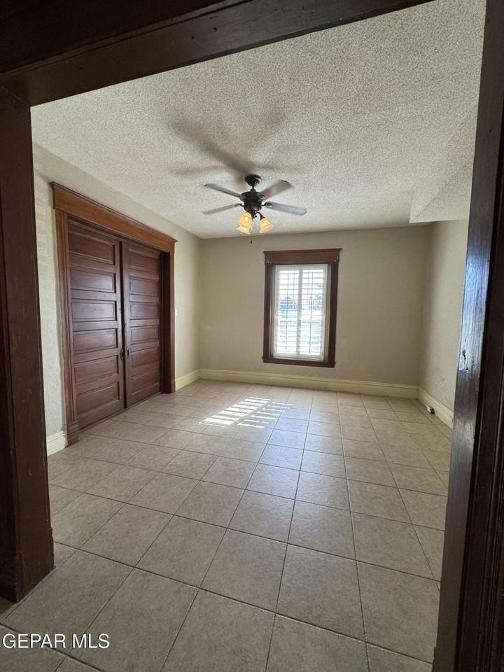 617 Prospect St Apt 1 #1 - Photo 5 of 20