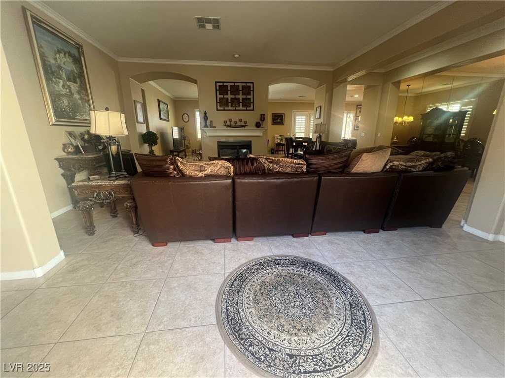 6625 Arbor Bluff Ct - Photo 4 of 44