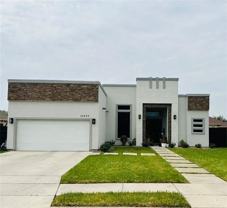 13923 N 38th Ln - Photo 1 of 1