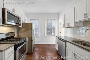 featured image of 122 Columbia St #3