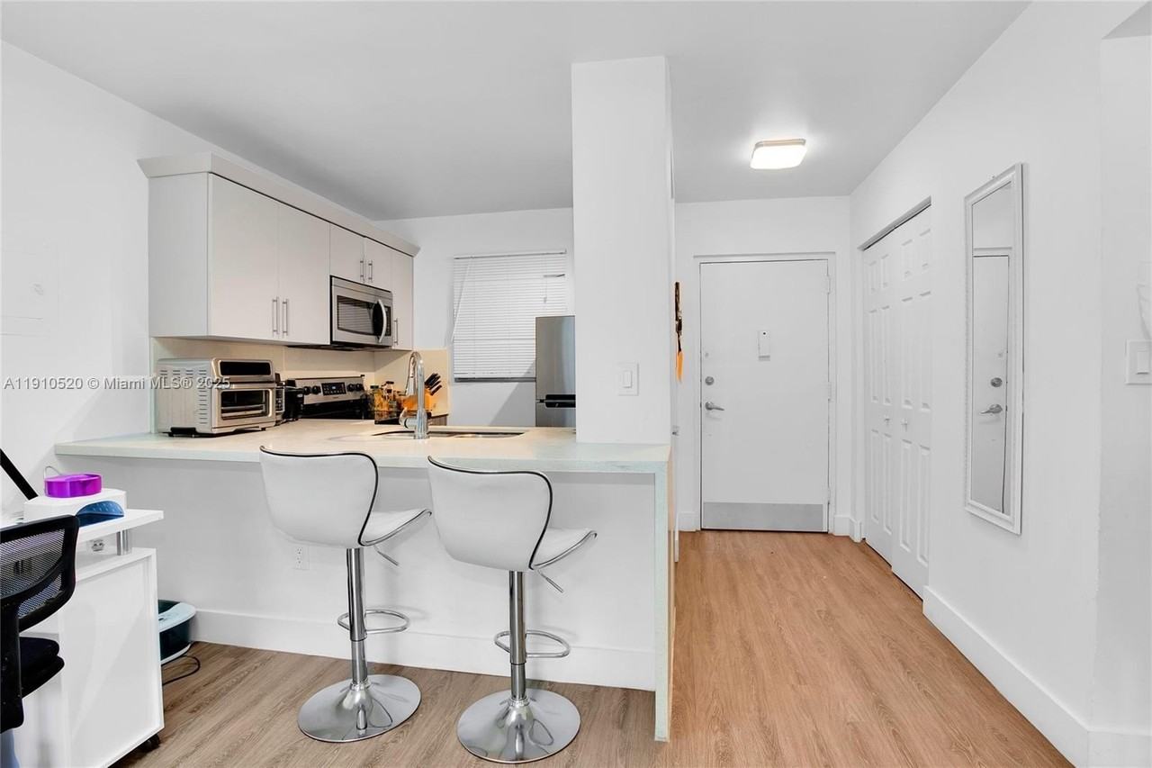 6200 W Flagler St #310 - Photo 2 of 12