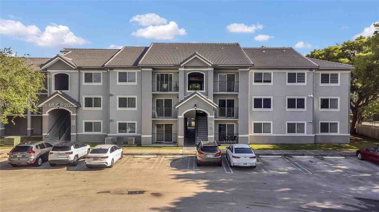 15400 Sw 284th St #1312