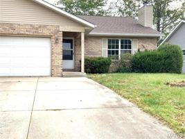 featured image of 117 Twin Oaks Dr