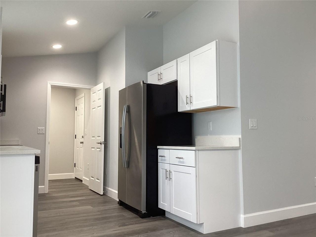 13810 Sw 102nd St - Photo 4 of 10