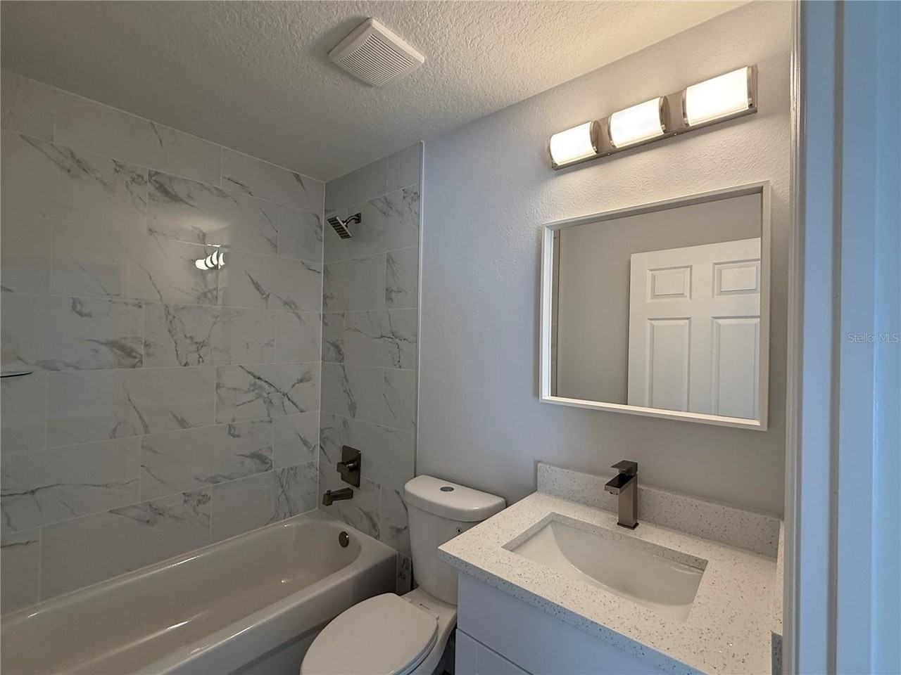 13810 Sw 102nd St - Photo 5 of 10