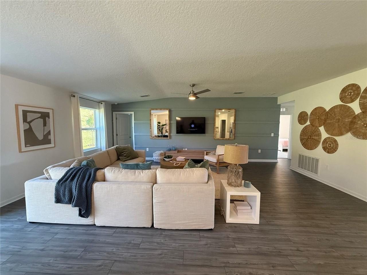 8283 Sw 42nd Cir - Photo 4 of 16