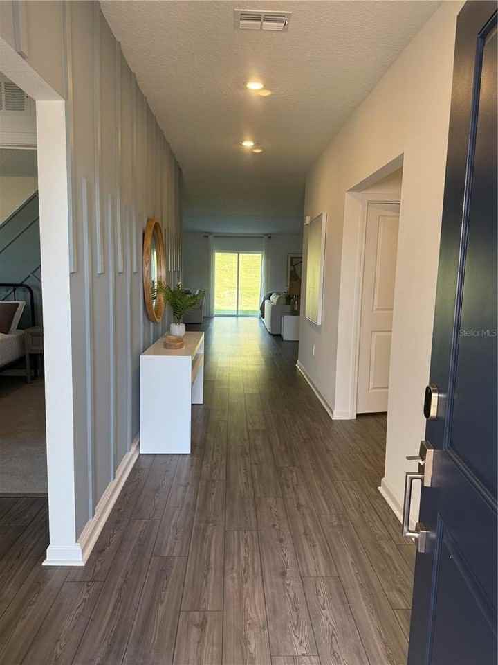 4220 Sw 82nd Ln - Photo 2 of 18