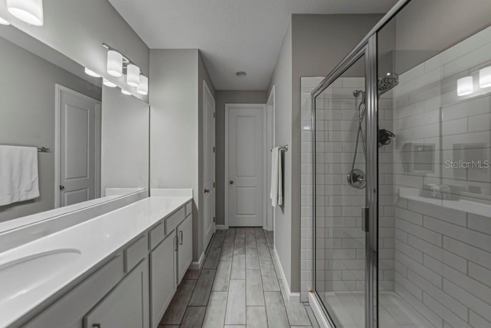 295 Lake Smart Cir - Photo 7 of 14