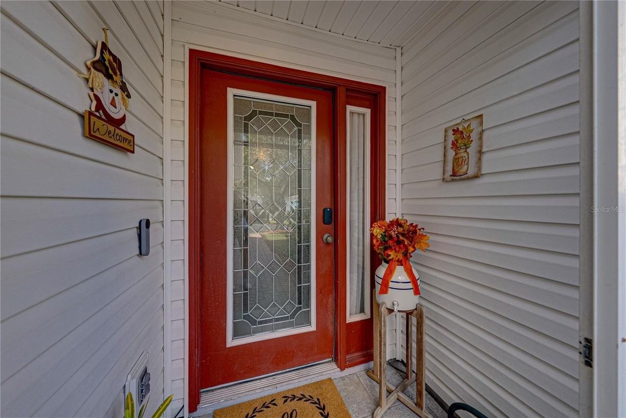 29235 Princeville Dr - Photo 3 of 50