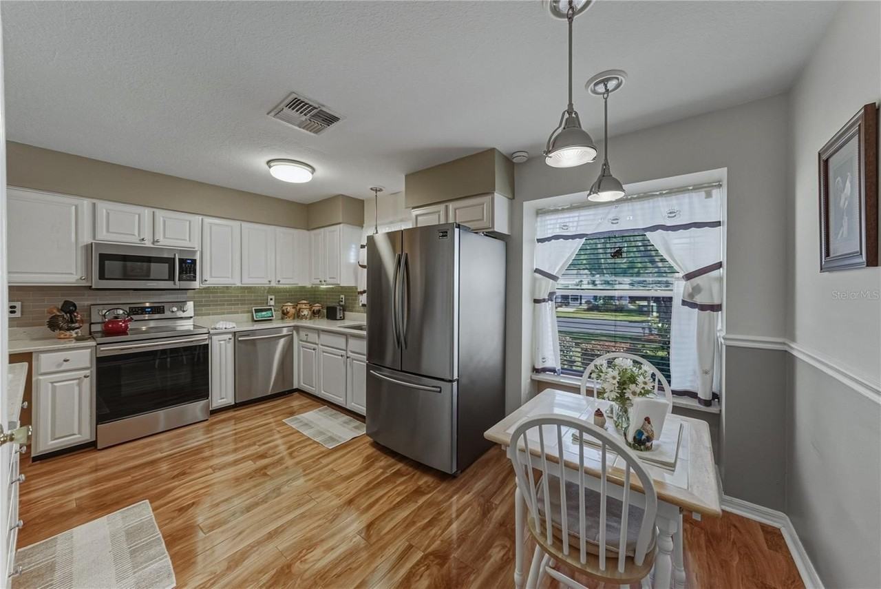 29235 Princeville Dr - Photo 5 of 50