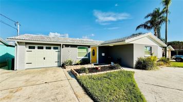 featured image of 4926 Blue Heron Dr