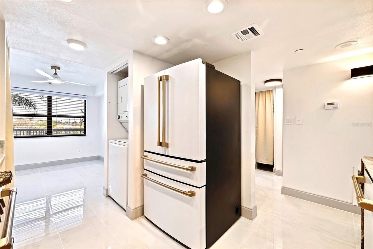 5400 Park St N #209 - Photo 4 of 50