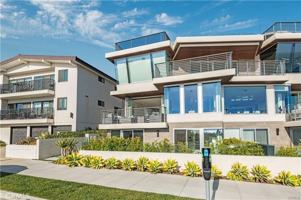 featured image of 810 Esplanade #C