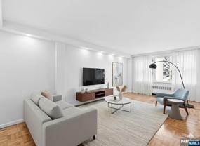 1450 Palisade Ave Apt 4l - Photo 1 of 1