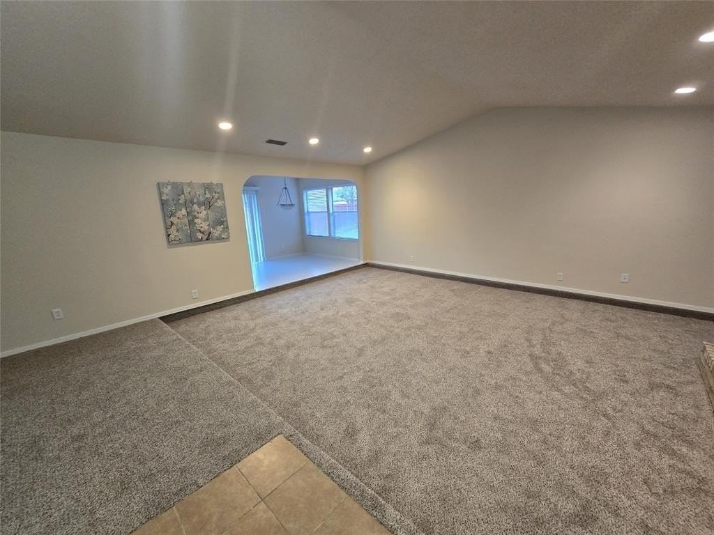 1813 Eastfield Dr - Photo 6 of 25