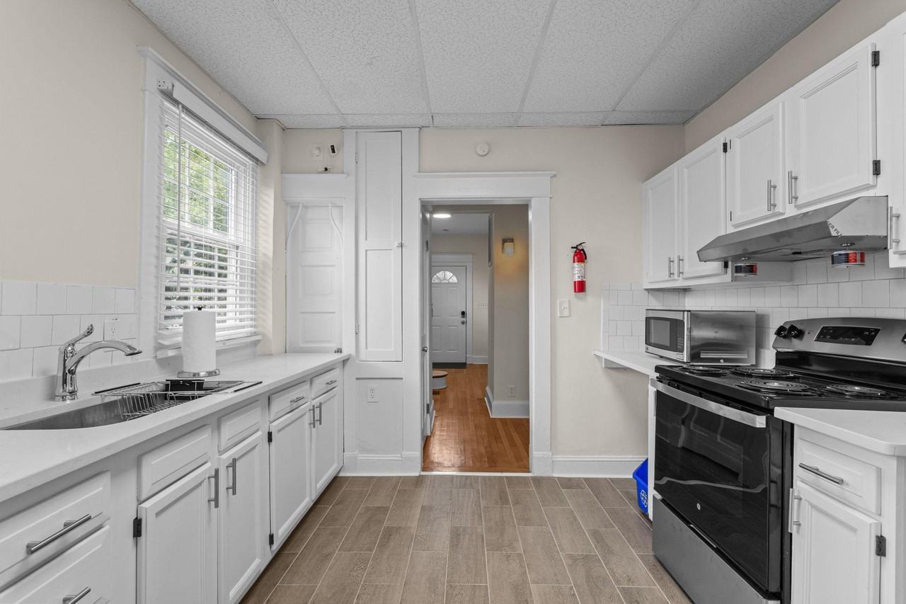 Dalton Ave - Photo 4 of 14