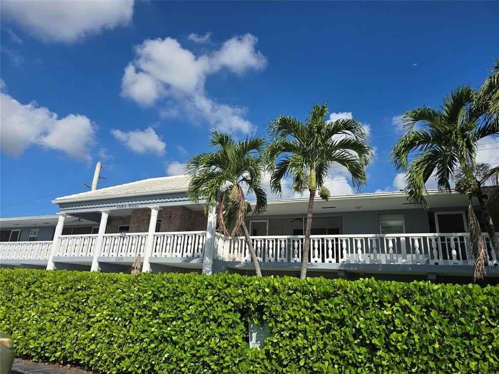 2109 Northeast 68th Street #207