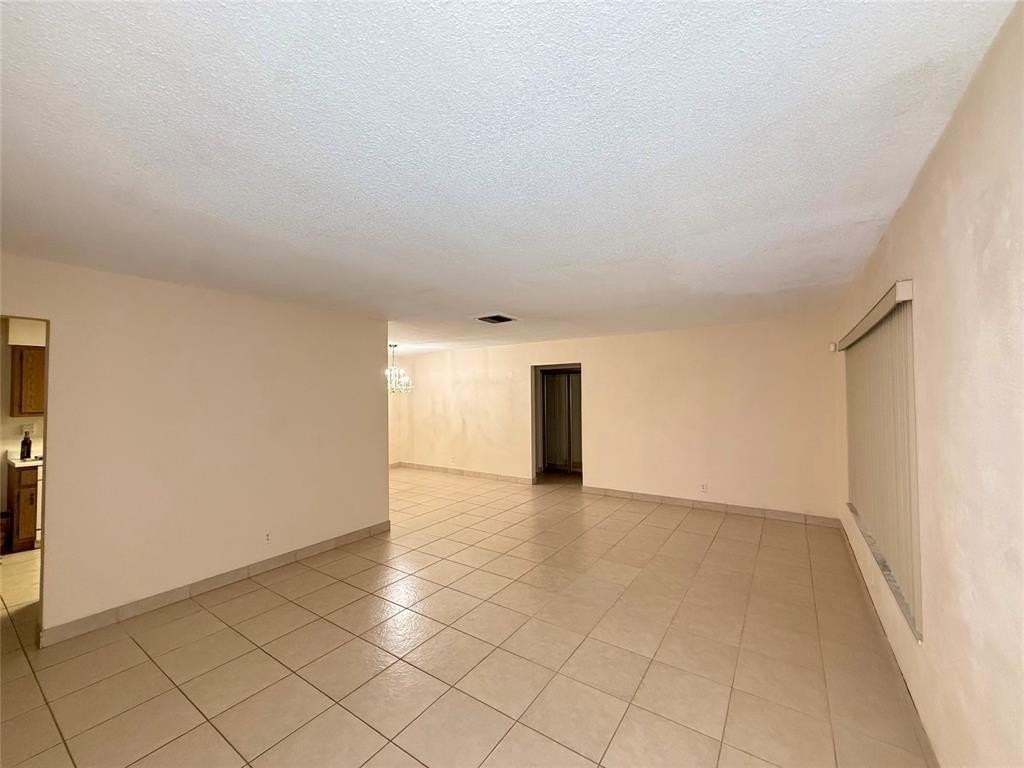 7508 Nw 67th Ave - Photo 4 of 17