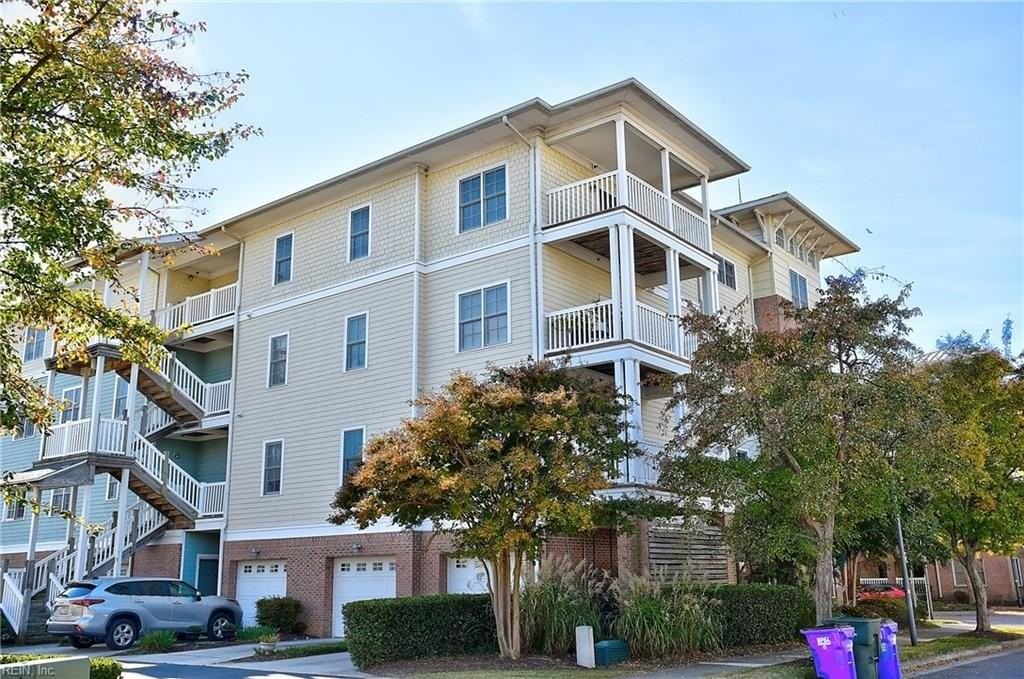 8264 N View Blvd - Photo 4 of 50