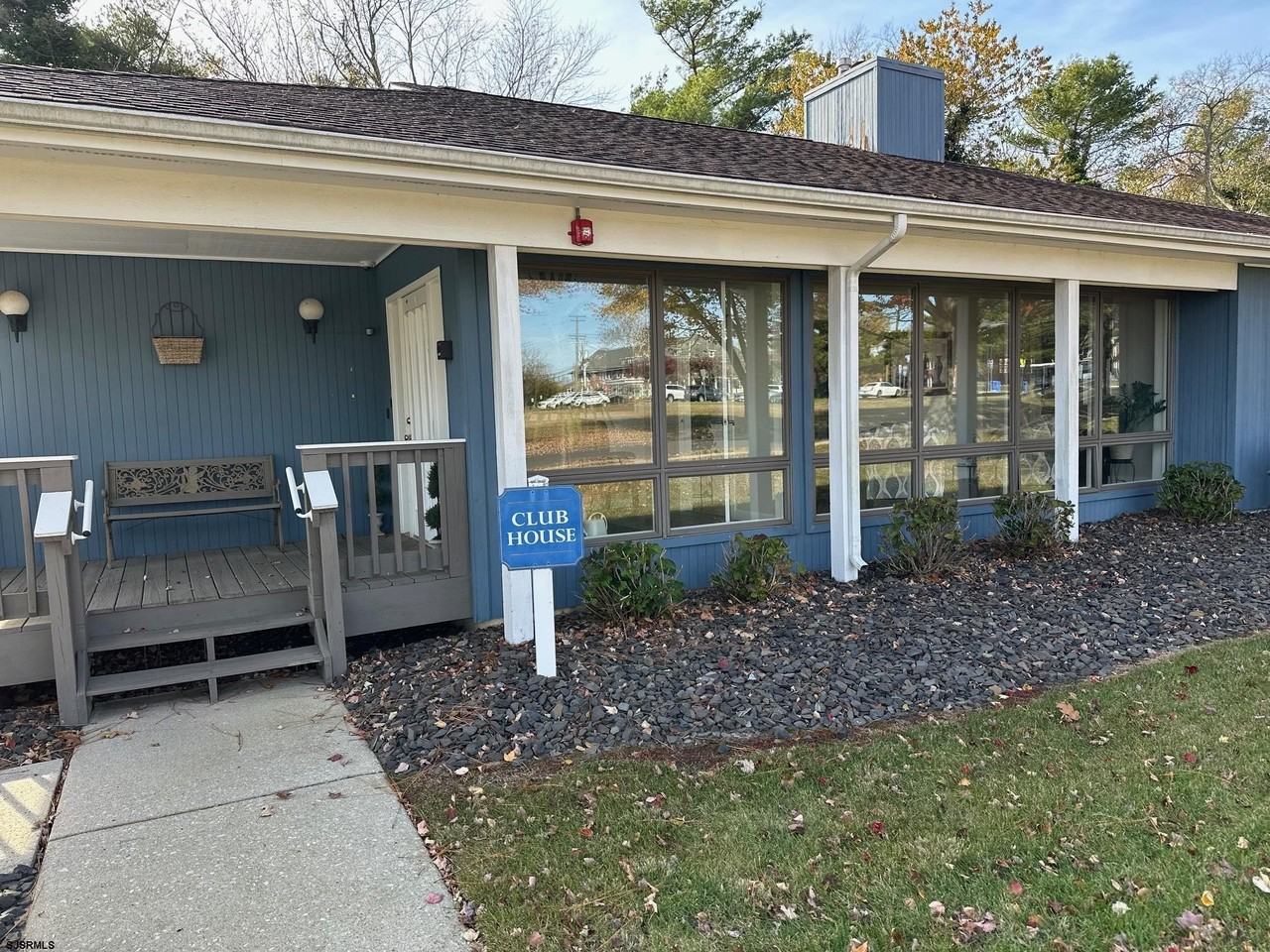 1108 Dolphin Ave - Photo 7 of 42