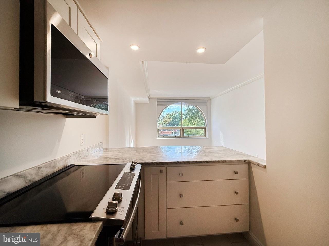 2719 M Street Northwest #2719 - Photo 7 of 21